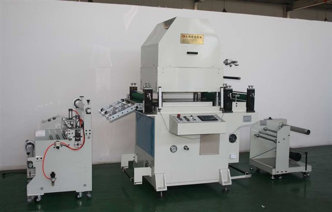 Hydraulic Type Aluminum Foil Paper Die Cut Machines