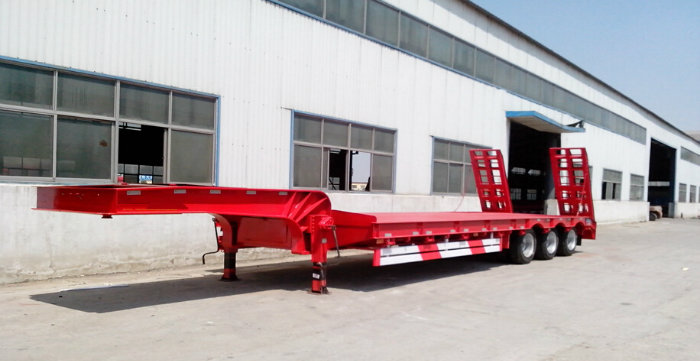 60tons 3-Axle Low Bed Trailer Truck 