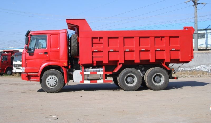 SINOTRUK HOWO 25T Dump Truck (ZZ3257N3647B)