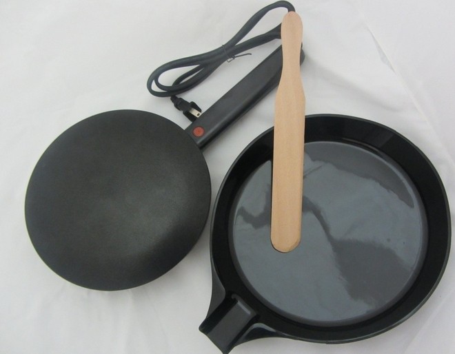 Electric Crepe Maker, 800 Watt with Thermostat