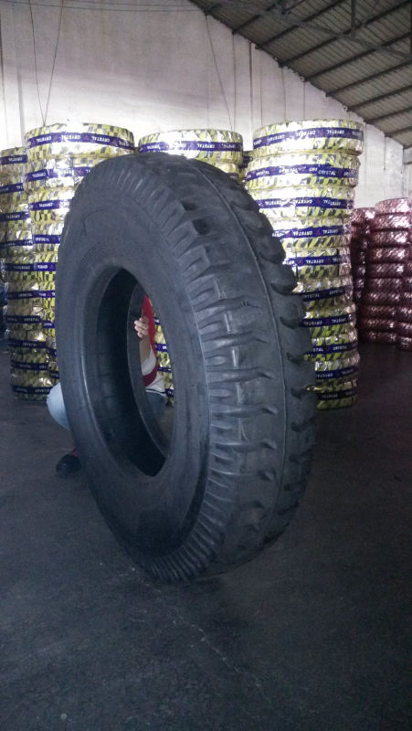 Factory 's Best Quality Light Truck Tire & Tyre