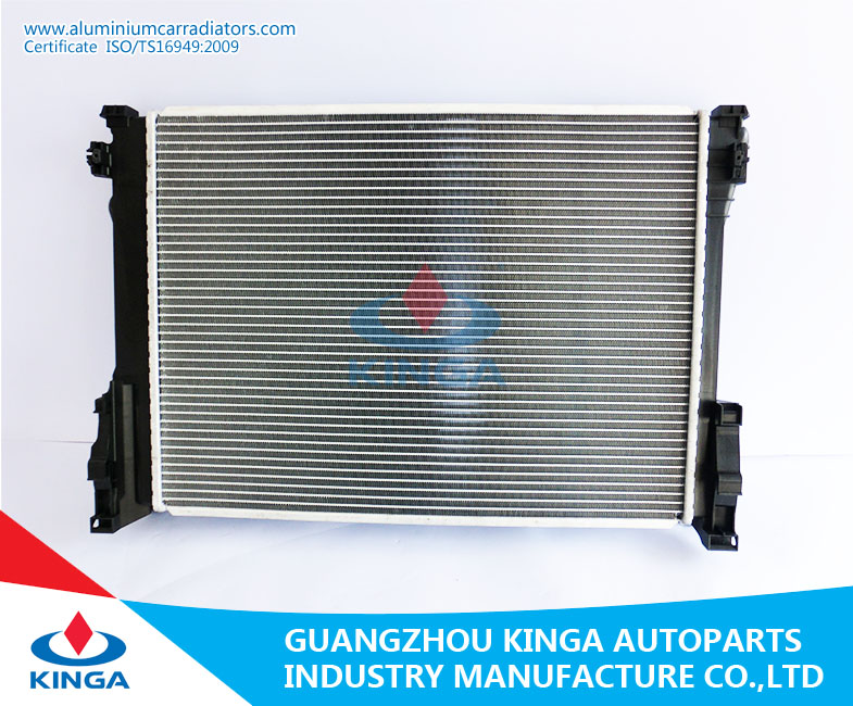 Customized Car radiator for Benz Glk/11 Mt Radiator Repalcement Direct Fit