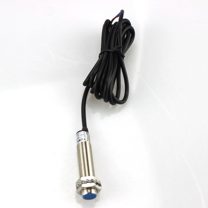 Yumo Lm12-2002A Sensing Range 4mm Flush SCR Nc 90-250VAC M12 Cylinder Inductive Proximity Sensor