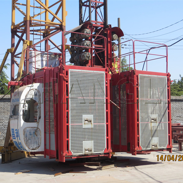 Sc200 Double Cabin Construction Hoist for Sale