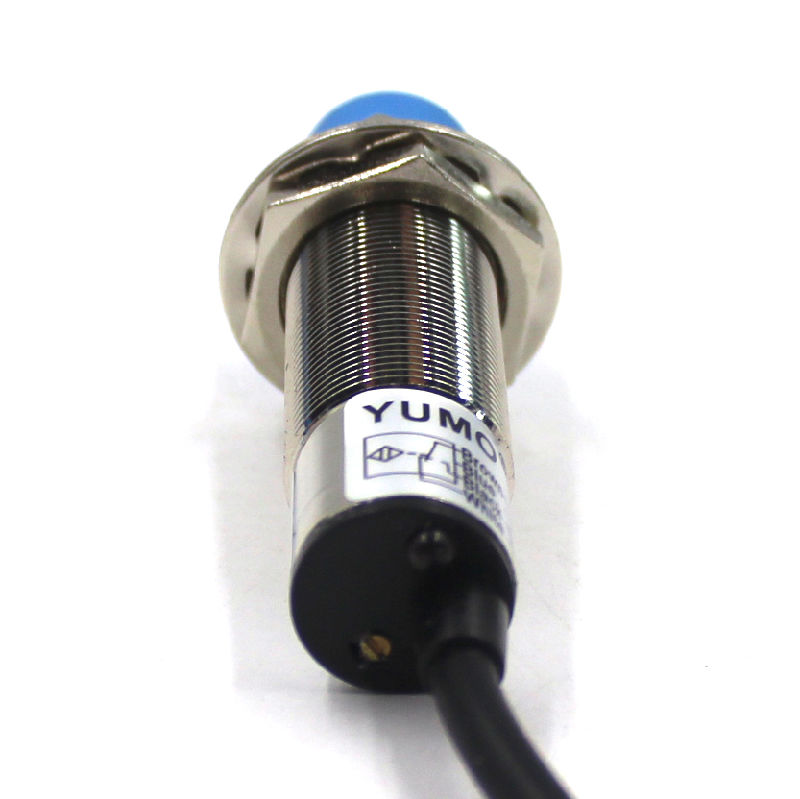 Yumo Cm18-3008PC Plastic Detection Distance 0-8mm Adjustable PNP. No+Nc Capacitive Proximity Switch