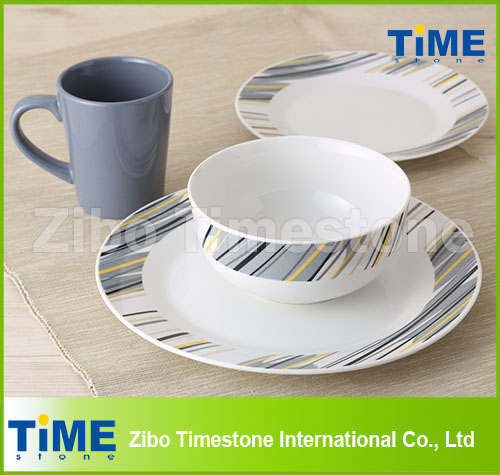 Fine Porcelain Dinnerware Set with Decal