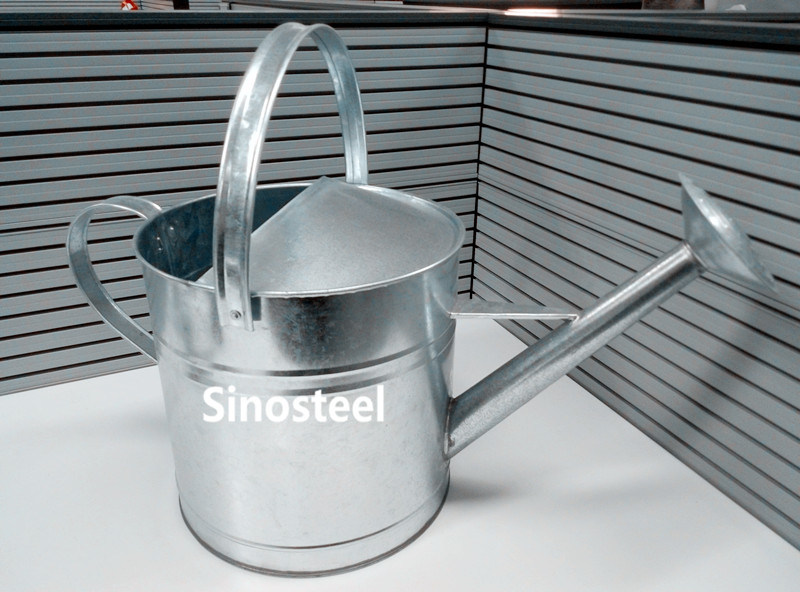 Galvanized Zinc Metal Watering Can 9L