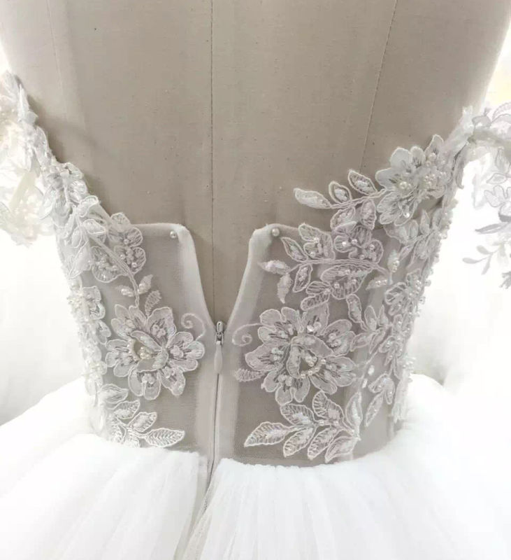 Princess/A Line 2017 Real Wedding Dress with Appliques