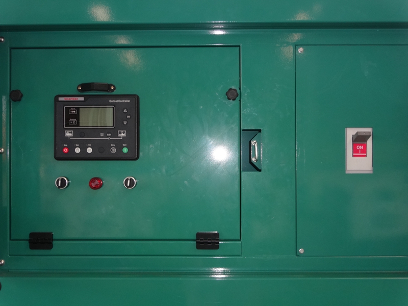 125kVA Cummins Soundproof Diesel Generator (GDC125*S) 50/60Hz