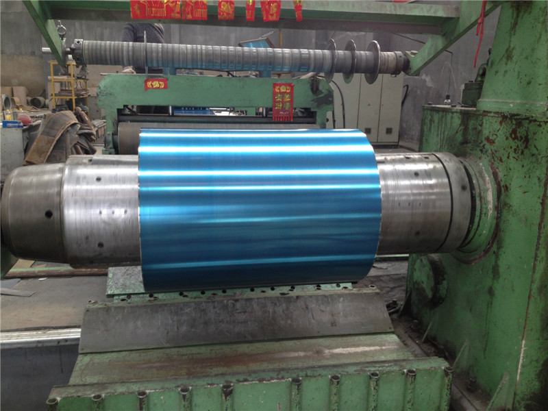 Prepainted Gi Steel Coil / PPGI / PPGL Color Coated Galvanized Corrugated Sheet in Coil