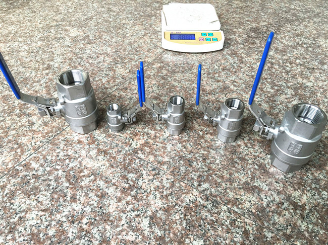 NPT Thread Ends Two Pieces Ball Valves Full Port