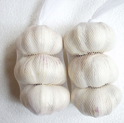 2015 New Crop Small Mesh Bag Packing Pure White Garlic