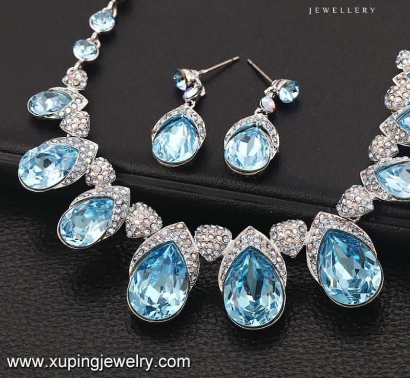 63908 Newest Fashion Luxury CZ Diamond Rhodium Jewelry Set for Wedding or Party