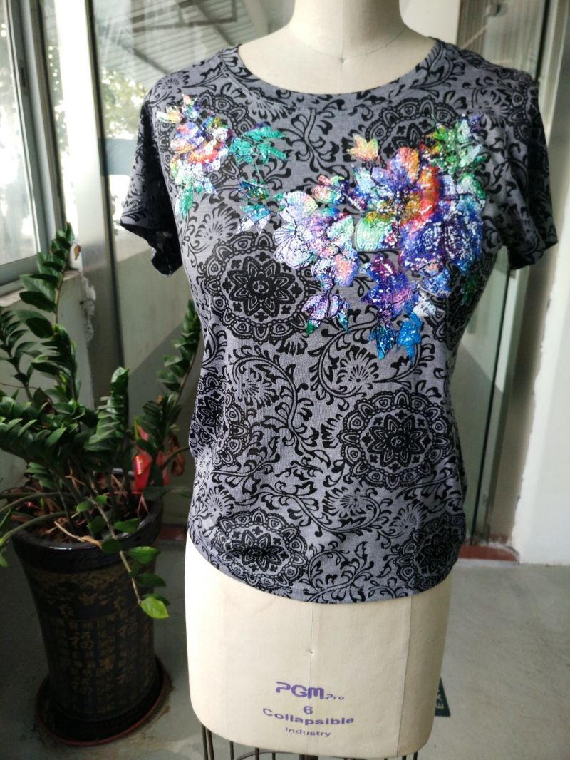 Summer Flower Printed Embroidered Attractive Women's T-Shirt