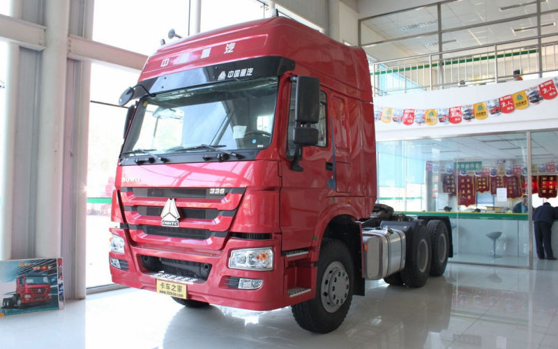 Sinotruck Hot Sale 336HP Tractor Truck