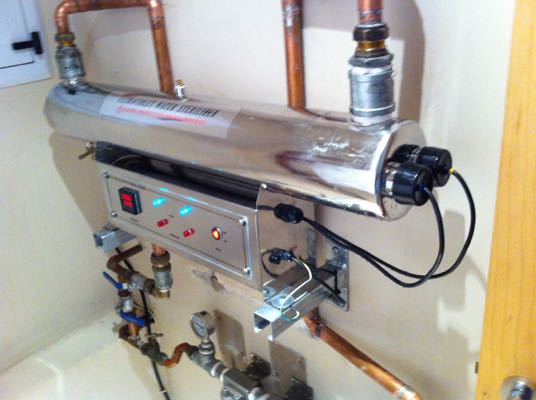 Industrial and Residential UV Purification Systems for Water Disinfection