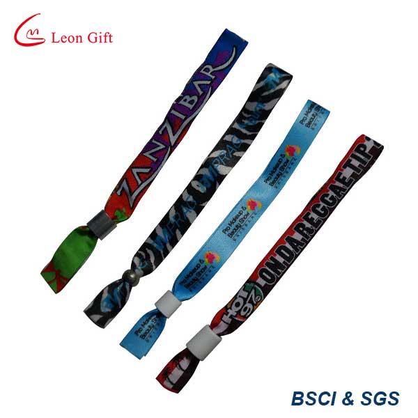 One Time Use Polyester Bracelet with Plastic