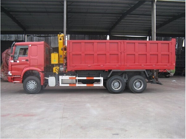 Sinotruk HOWO 6X4 Dump Truck with XCMG 10t Crane