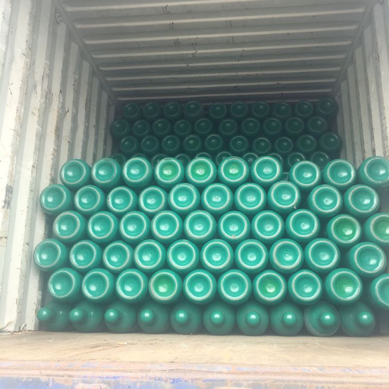 CO2 Gas Cylinder with Green Color