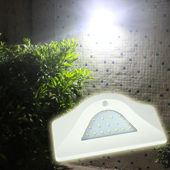 5.5V 16 LED White Light Outdoor Solar Motion Sensor Light for Yard / Garden / Home / Driveway / Stairs