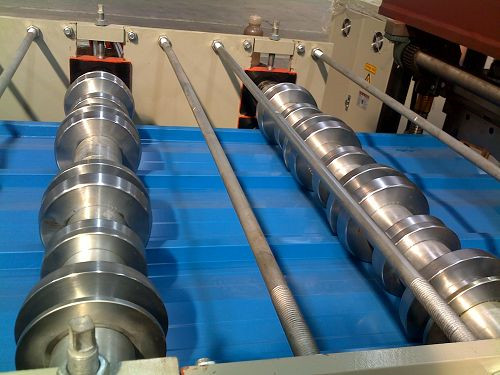 Hot-Sale Roof Panel Roll Forming Machine