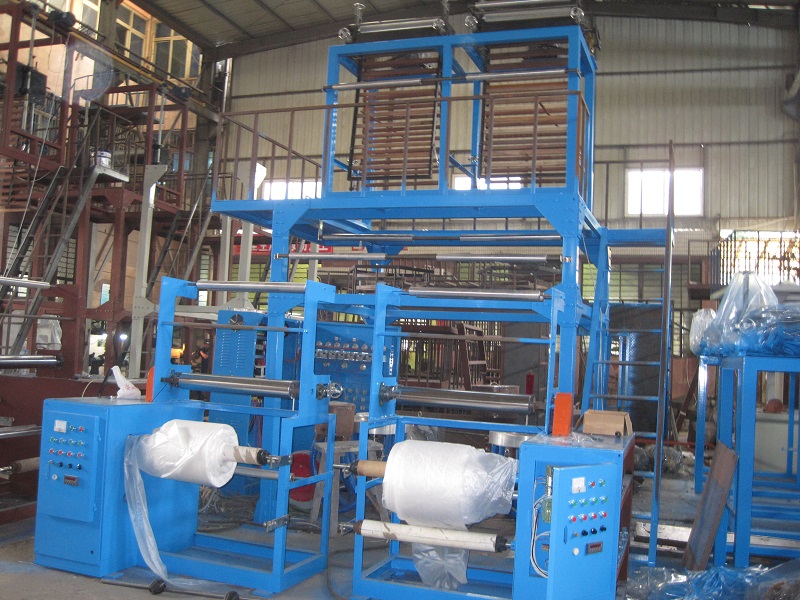 Double-Head PE Film Blowing Machine (CE)