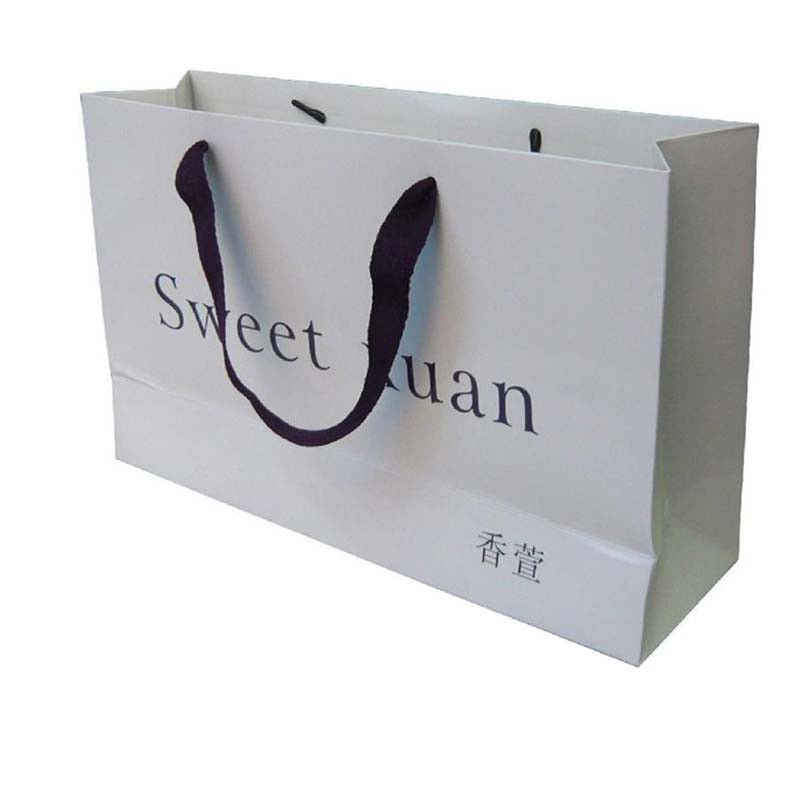 Chocolate Paper Bag /Embossing Paper Bag / Lunury Paper Bag