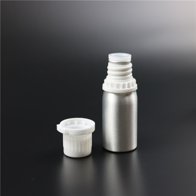 Aluminum Cosmetic Essential Oil Bottle at Stock