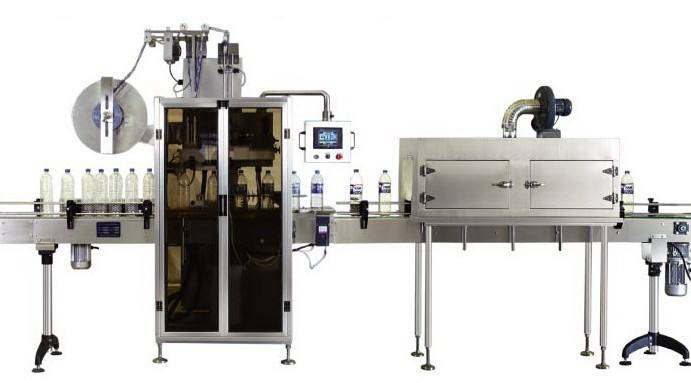 PVC Label Shrinking Beverage Bottle Labeling Machine