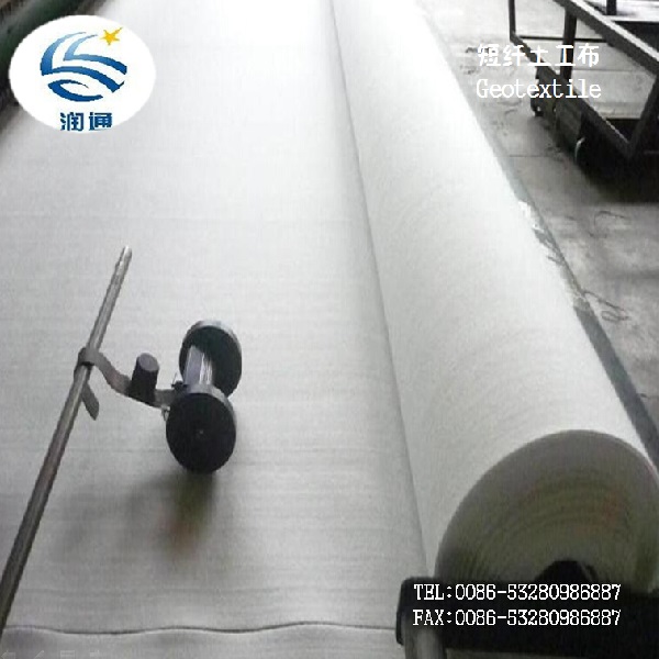 Manufacturer PP Pet Short Fiber Geotextile Buliding Material