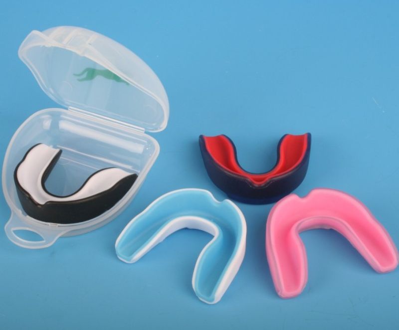 Double Color Mouth Guard Boxing Equipment (MG-003)