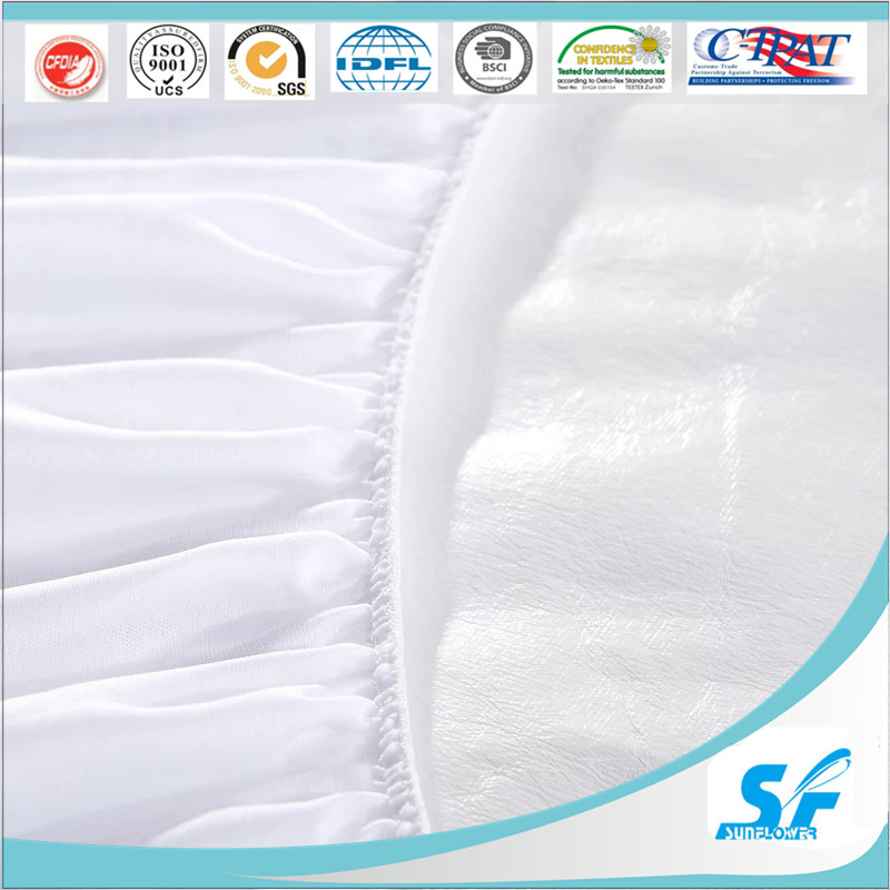 Medical Mattress Waterproof Down Microfiber Mattress Protector