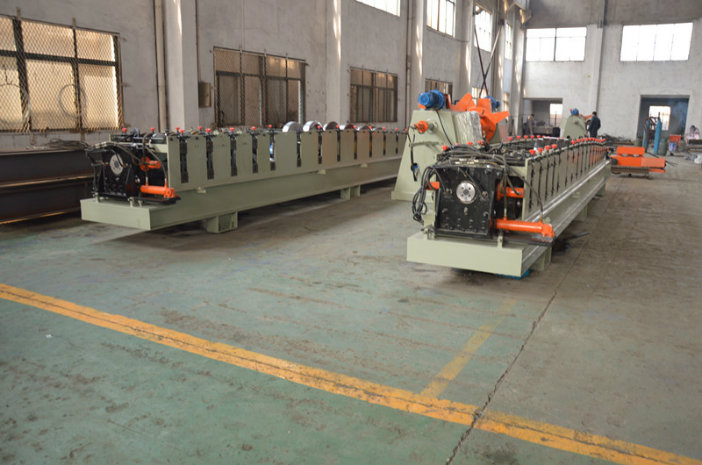 Ce and ISO Approval Downspout Pipe Roll Forming Machine