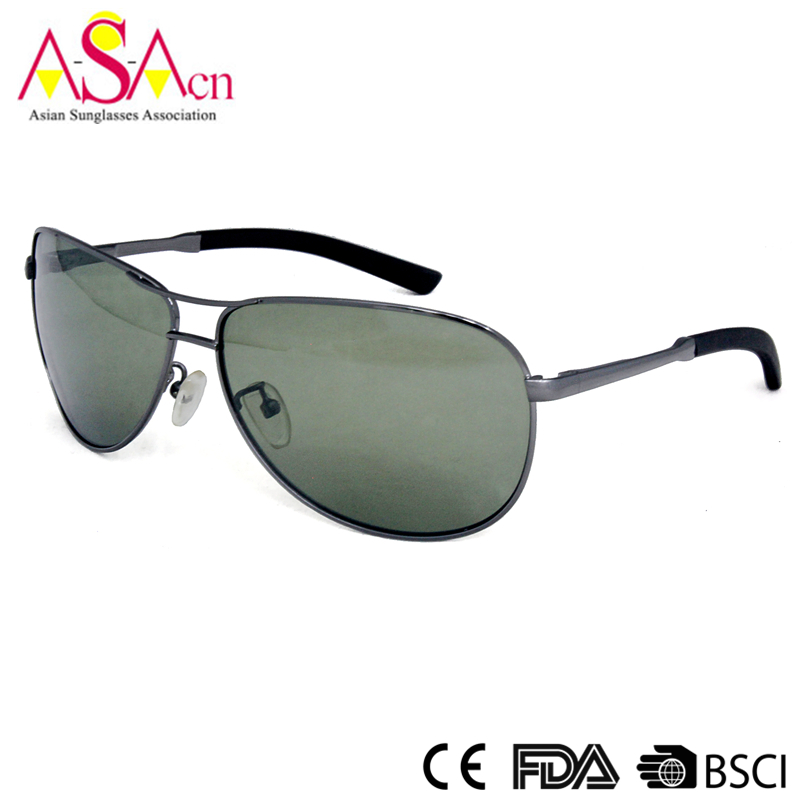 Designer Classic Fashion Sunglasses with UV400 Protection (16106)