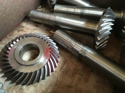 20crmnti Customized HRC60 Gear Shaft