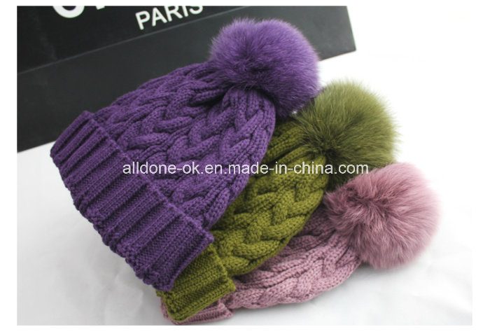 Made to Order Fashionable Knitted Lady Hat with Fur Pompom