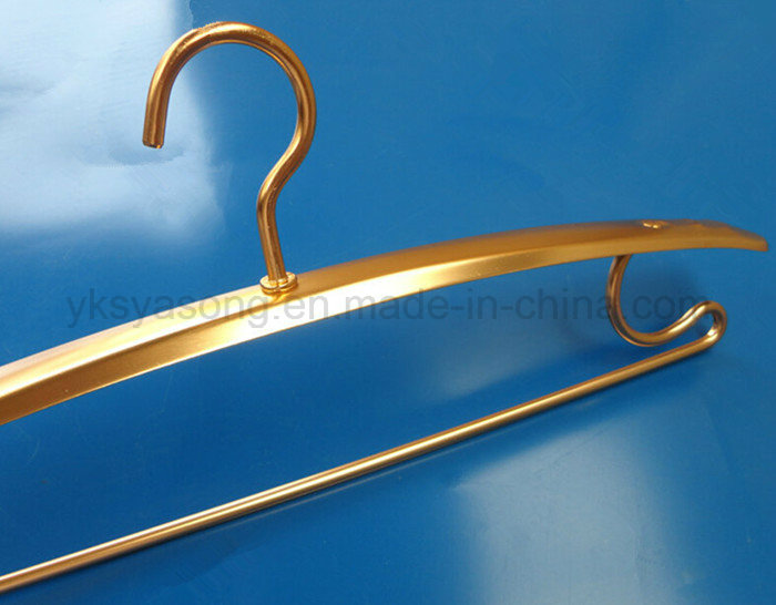 Hot Sale Metal Hanger Low Cost Clothing Hanger Store