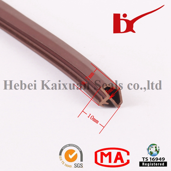 Professional Produce Extruded PVC Trim