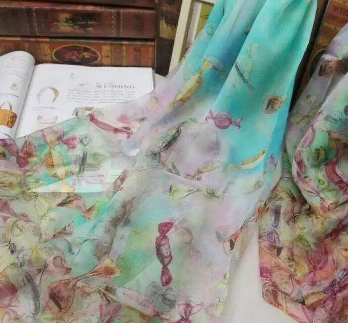 New 2016 High Quality Printed Silk Spring Scarf Wholesale