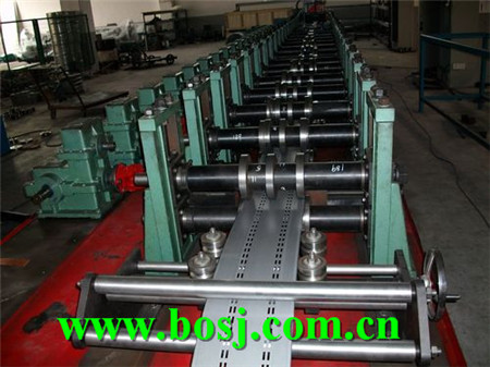 Auto Storage Shelving Rack Beam Roll Forming Machine Supplier Indonesia (BOSJ)