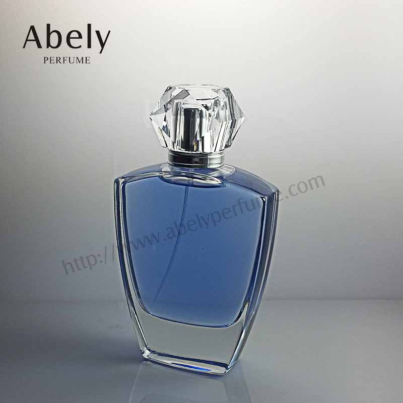 Factory Price Fashion Design Perfume Bottle with Polishing