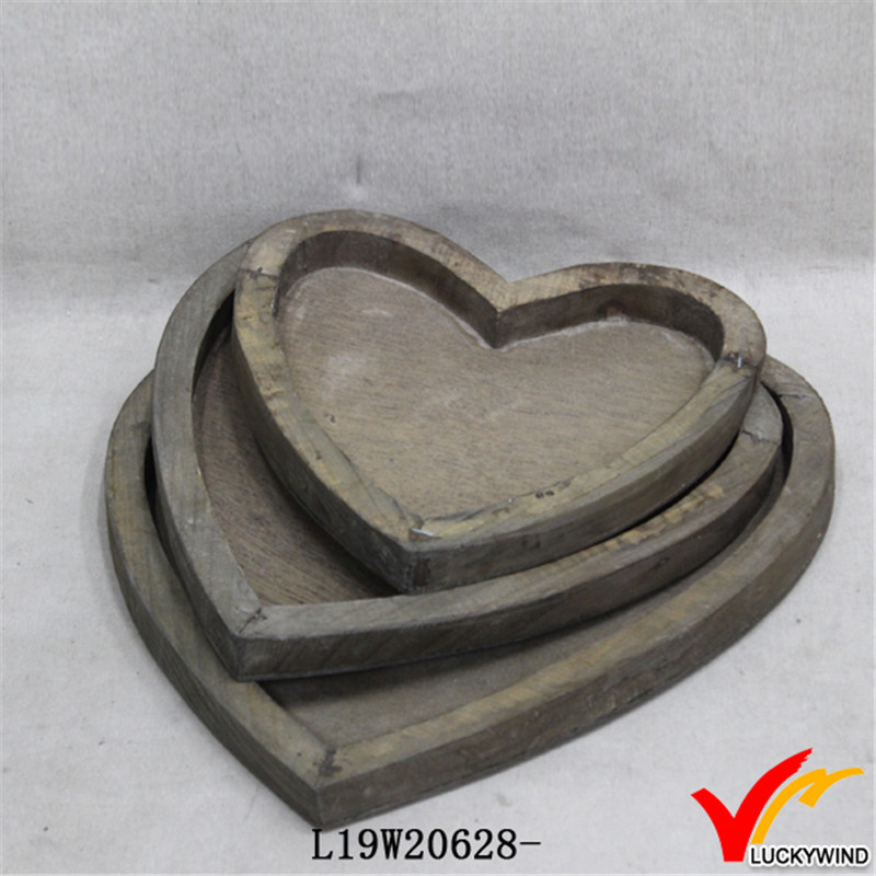 Wholesale Love Heart Farmhouse Antique Wood Tray