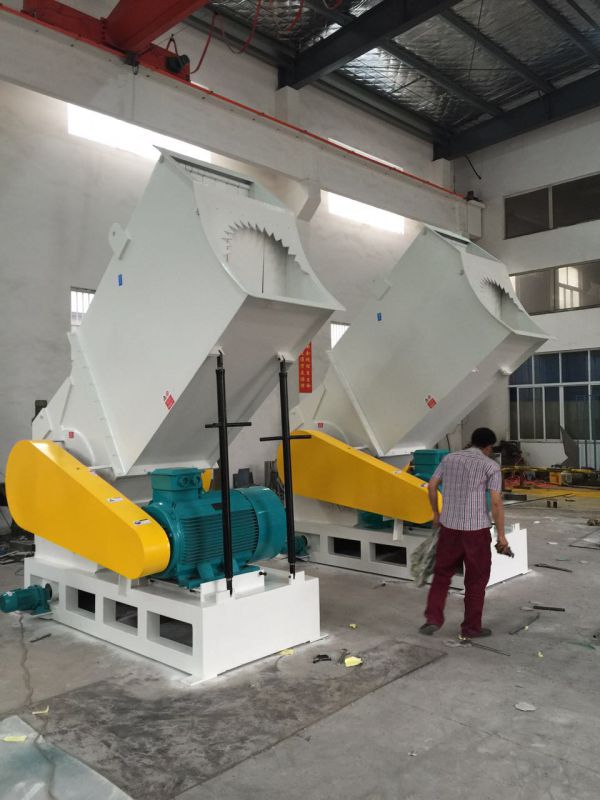 PVC Pipes Crushing Machine