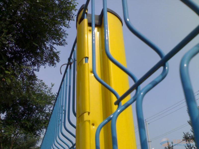 V Bending PVC Coated Metal Safety Fencing