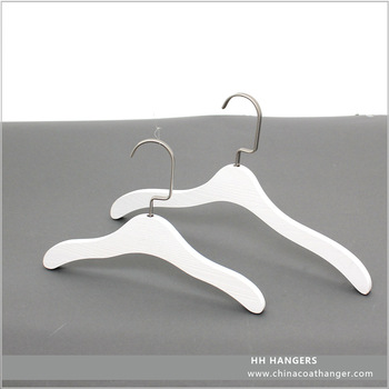 Wholesale High Quality Natrual Wooden Top Hanger with Notches