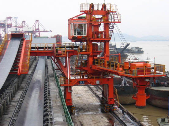 Anti-Tear Conveyor Belts for Port Industry