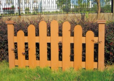 1000*600 2014 Eco-Friendly Hot Sale Cheap Outdoor Wood Plastic Composite WPC Fence