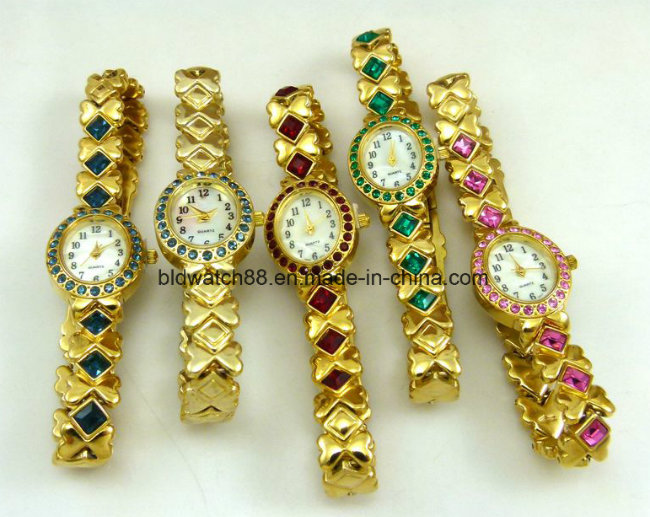 Women's Bracelet Watches Antique Silver Wrist Watch for Lady Girl