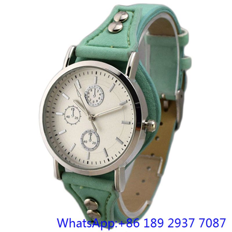 Fashion Top-Quality Alloy Watch Quartz Man Watches Genuine Band Chronograph Dial (15165)