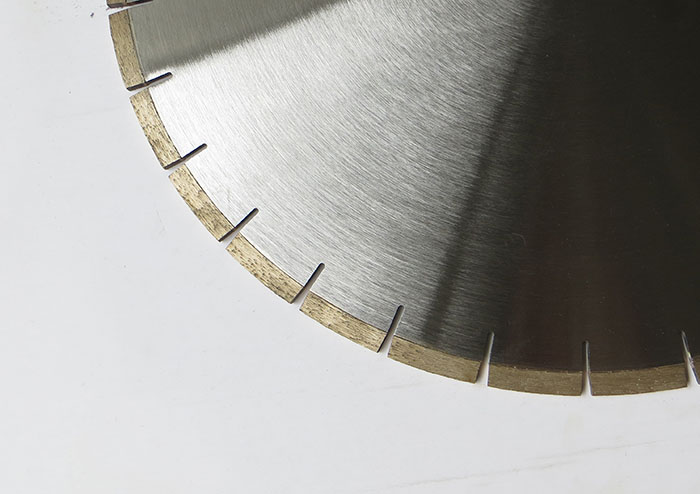 450mm Marble Circular Diamond Saw Blade with Diamond Segment for Marble Cutting